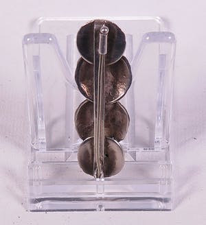 Zilveren broche met schelpjes. kopen? Bied vanaf 1!