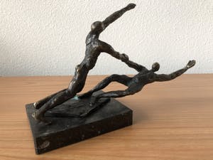 Brons (Onbekend) - Zwaar bronzen gesigneerd beeld - van 2 Mensen kopen? Bied vanaf 65!