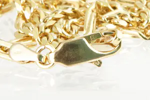 05  - Lang 14Krt geel gouden collier met karakteristieke Figaro schakels kopen? Bied vanaf 470!