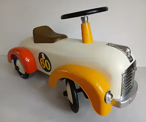 Dick Bruna - LIMITED EDITION - Loopauto Nijntje 60 jaar (zo goed als nieuw) kopen? Bied vanaf 20!