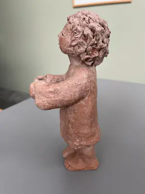 Anton Beijsens - Beeldje - staand kind kopen? Bied vanaf 35!