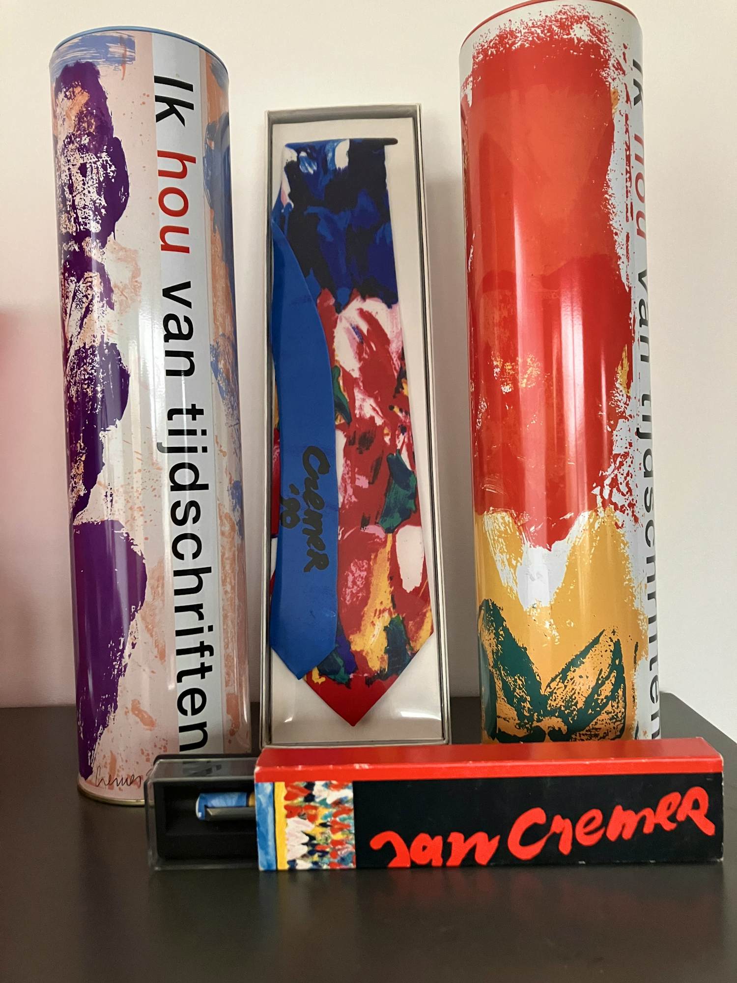 Jan Cremer - Balpen, stropdas en blikken kopen? Bied vanaf 59!