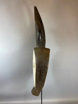 Kwele - 220926 - Traditional African Kwese mask - Congo. kopen? Bied vanaf 45!