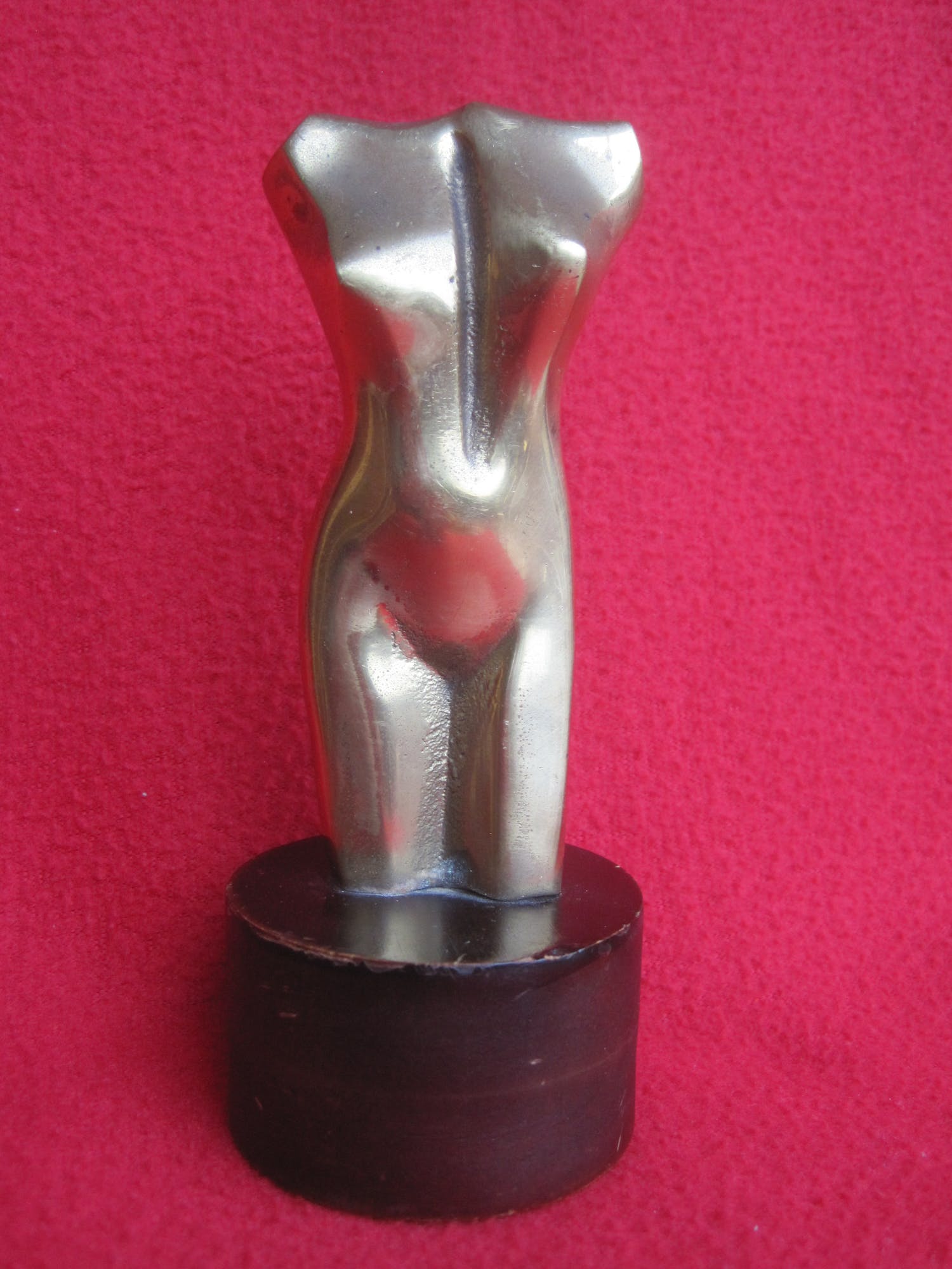 Roberto Nanut (1941-2007)