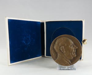 Pieter de Monchy - Termote, Hekman, Luns en anderen, Lot van 8 bronzen penningen kopen? Bied vanaf 100!