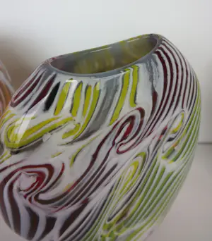 Richard Price - Set van drie kleurrijke glazen vazen kopen? Bied vanaf 250!