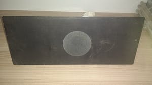 Niet of onleesbaar gesigneerd - Dame zittend op de grond kopen? Bied vanaf 1!