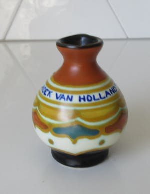 Plateelbakkerij Zenith - Bibelot platelen kannetje met mat decor kopen? Bied vanaf 1!