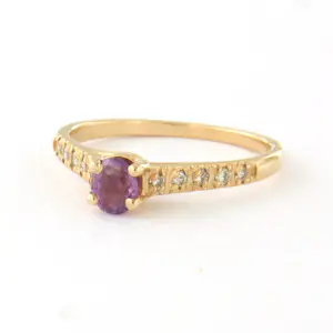 18k gouden ring met roze saffier en briljant geslepen diamant tot. 0.16ct kopen? Bied vanaf 410!