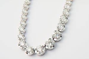 2519 - exclusief 18 krt goud & diamanten Halssieraad - ruim 11 Ct VS1/H diamant! kopen? Bied vanaf 6200!