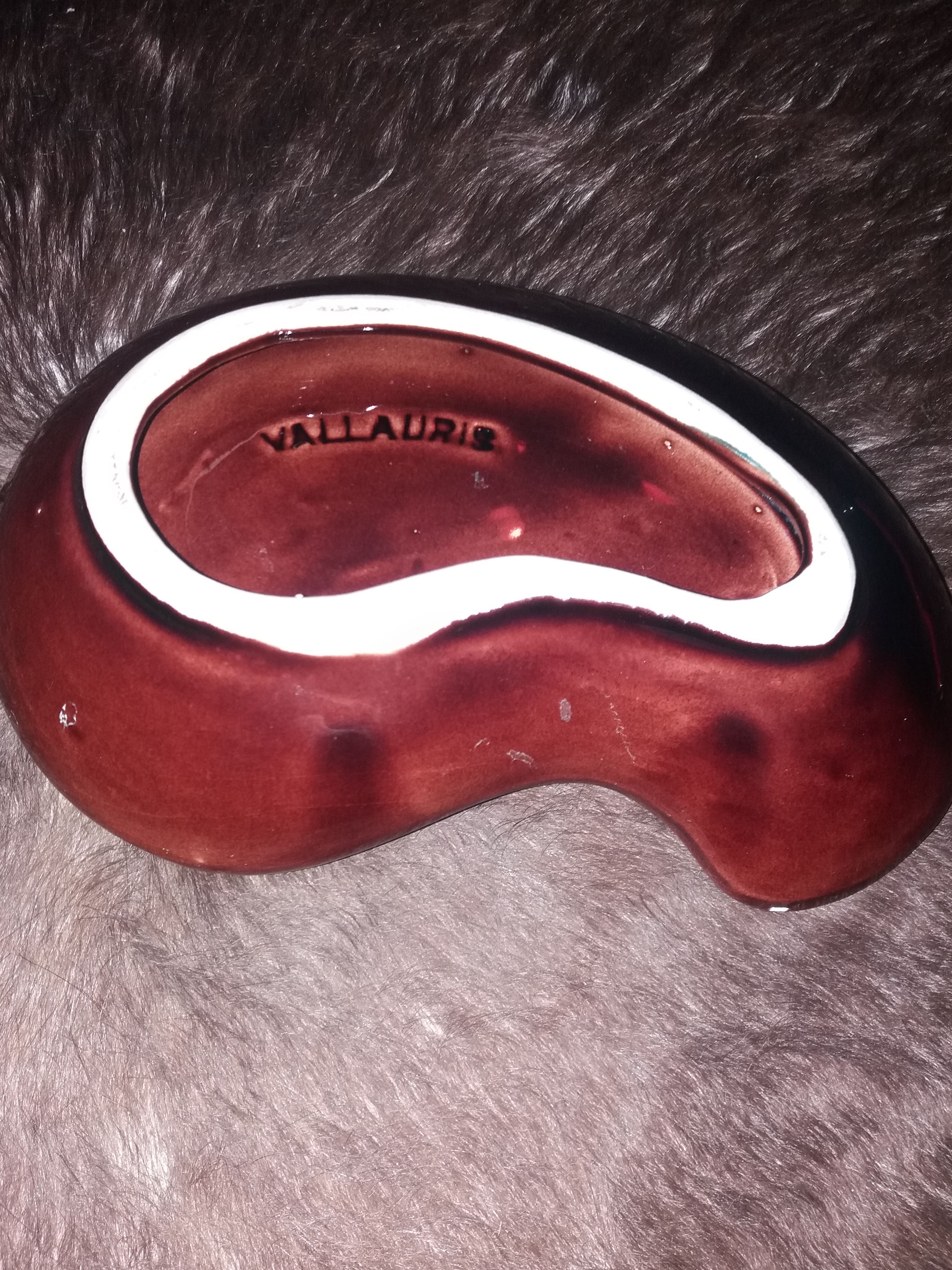 Vallauris Keramiek - nier vormige schotel, gemaakt in Frankrijk door Vallauris. kopen? Bied vanaf 30!