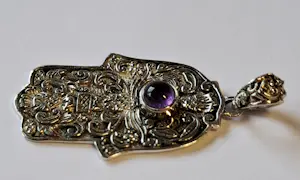 Nieuw zilveren hanger met Amethist, hand van Fatima kopen? Bied vanaf 50!