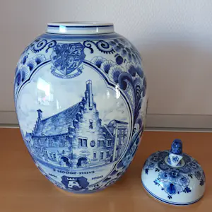 Heinen Delfts Blauw - dekselvaas/gemberpot 't Hooge Huys 1966 kopen? Bied vanaf 35!
