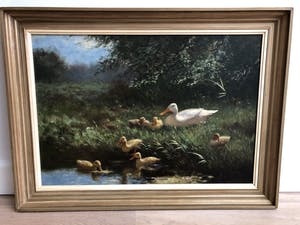 Constant Artz - Moedereend met jongen aan de waterkant kopen? Bied vanaf 2500!