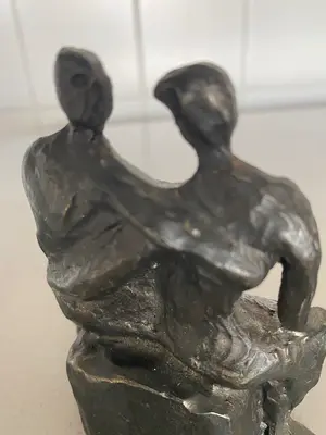 Niet of onleesbaar gesigneerd - schouder aan schouder kopen? Bied vanaf 1!