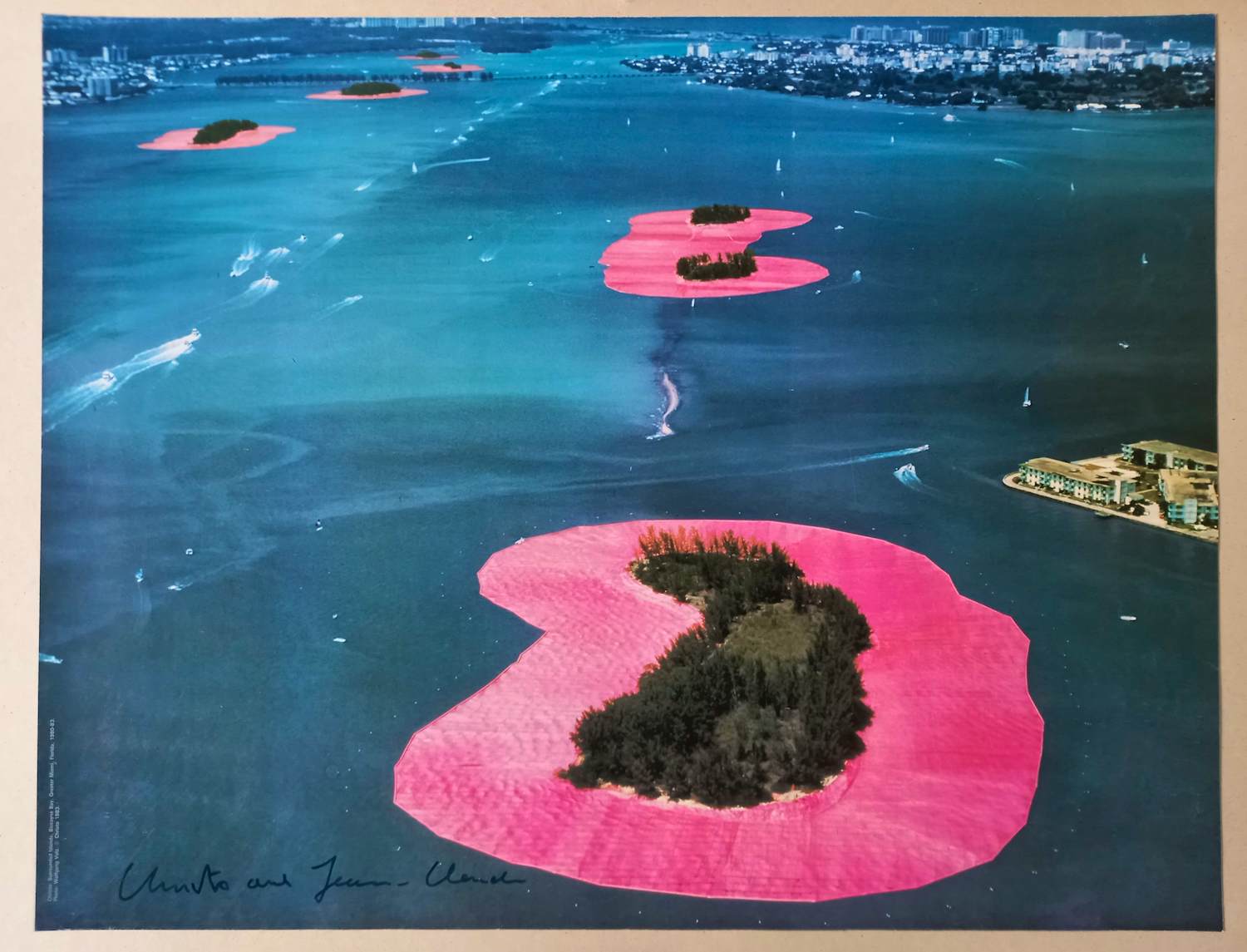 Christo - Surrounded Islands Miami - von Hand signiert von Christo und von Jeanne-Claude kopen? Bied vanaf 300!