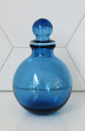 Siem van der Marel - Kristallen karafje 'Water' onderdeel van de 4-elementen serie verkocht voor € 45!