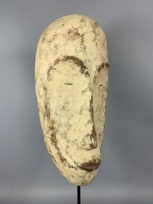 Dogon - 210127 Old African Tribal used mask from the Galoa - Gabon. kopen? Bied vanaf 65!