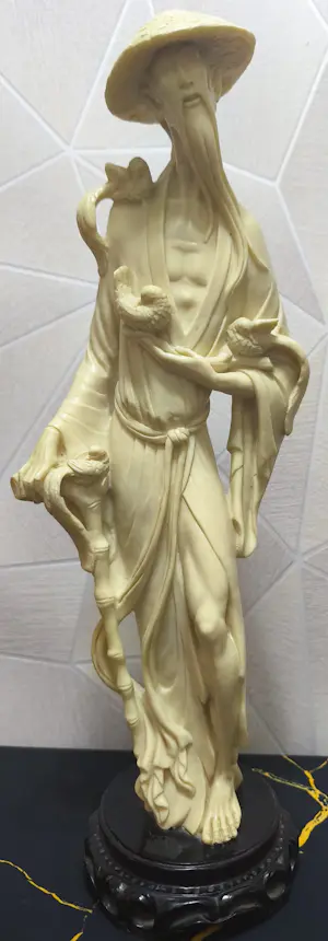 Amilcare Santini - Aziatisch man met vogels kopen? Bied vanaf 30!