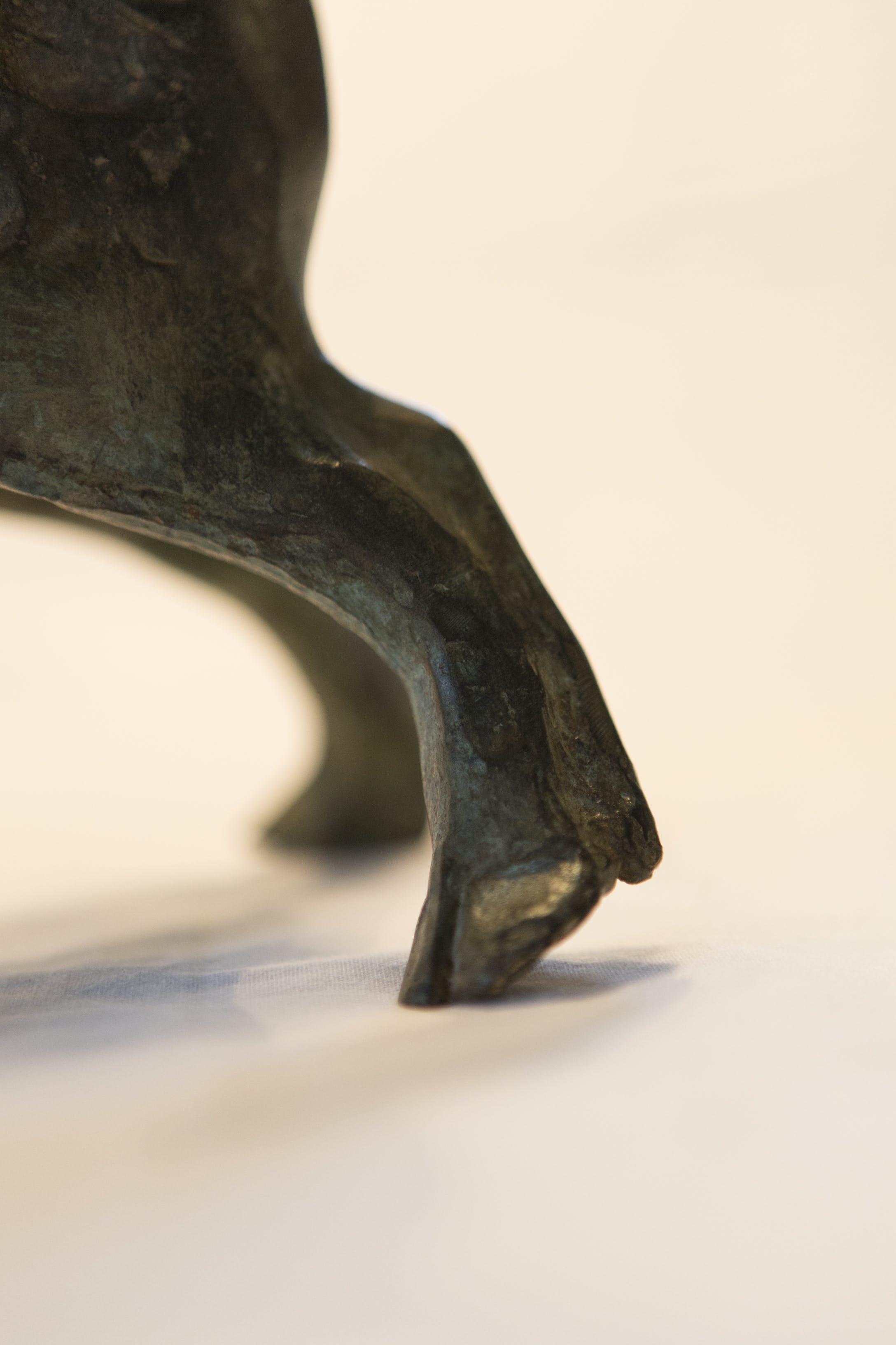 Pierre Chenet - Le Taureau/Charging Bull kopen? Bied vanaf 300!