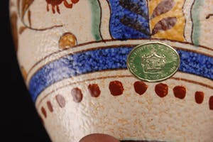 Plateelbakkerij Zuid-Holland - Vaas met floraal decor 'JOMA' | Nederland | 1957 kopen? Bied vanaf 19!