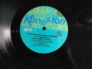 Sid Vicious - Live at CBGB's New York & Love Kills kopen? Bied vanaf 25!