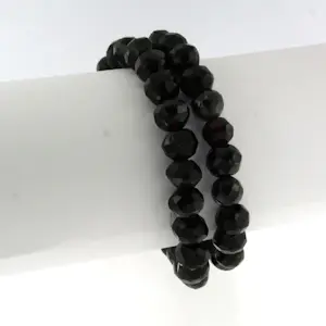 14k gouden slot met granaat aan een twee rijen granaten armband - 44.4 gr kopen? Bied vanaf 450!