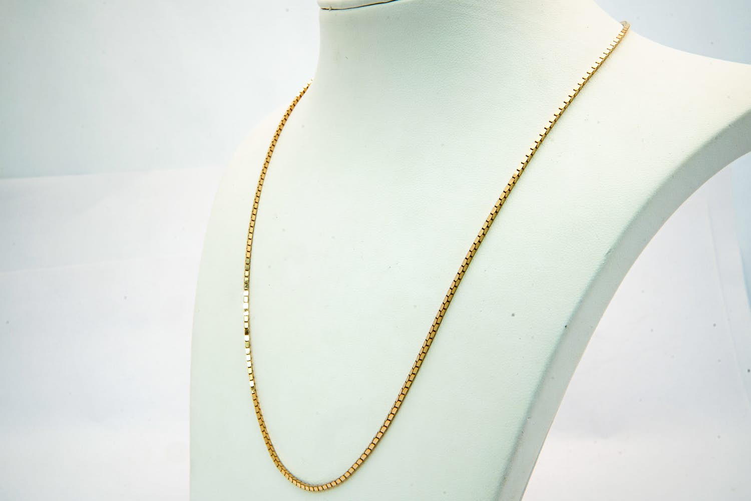 25 - Strak  geelgouden 18krt  venetiaans collier kopen? Bied vanaf 510!