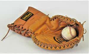 Vintage Wilson linkerhand dubbele lederen ijshockey keeper blocker verkocht voor € 1!