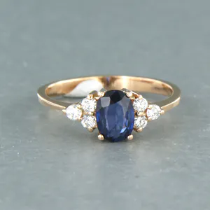 18k gouden ring bezet met een saffier tot. 0,90ct en briljant geslepen diamant kopen? Bied vanaf 450!