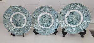 Societe Ceramique - Drie indentieke bordjes met groen Orientaals transfer decor (ca. 1880) kopen? Bied vanaf 1!