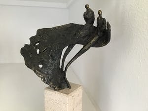 Bernadette Leijdekkers - Sculptuur: “ DANS ! “. Gesigneerd kopen? Bied vanaf 120!